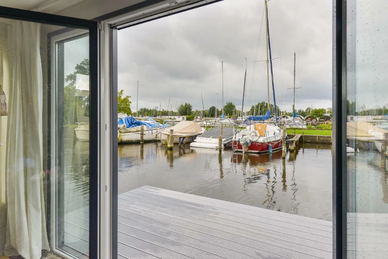 شقة Bright And Comfortable Houseboat آلسمير